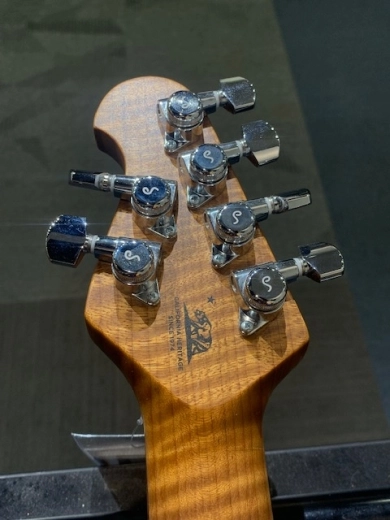 Ernie Ball Music Man - 983-D1-RD-00 2